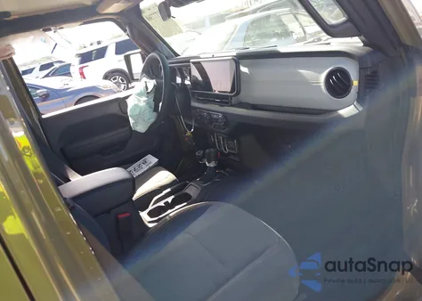 2025 Jeep Wrangler 4-Door Summit 4X4 из США, поврежденный, VIN 1C4PJXDN4SW545189